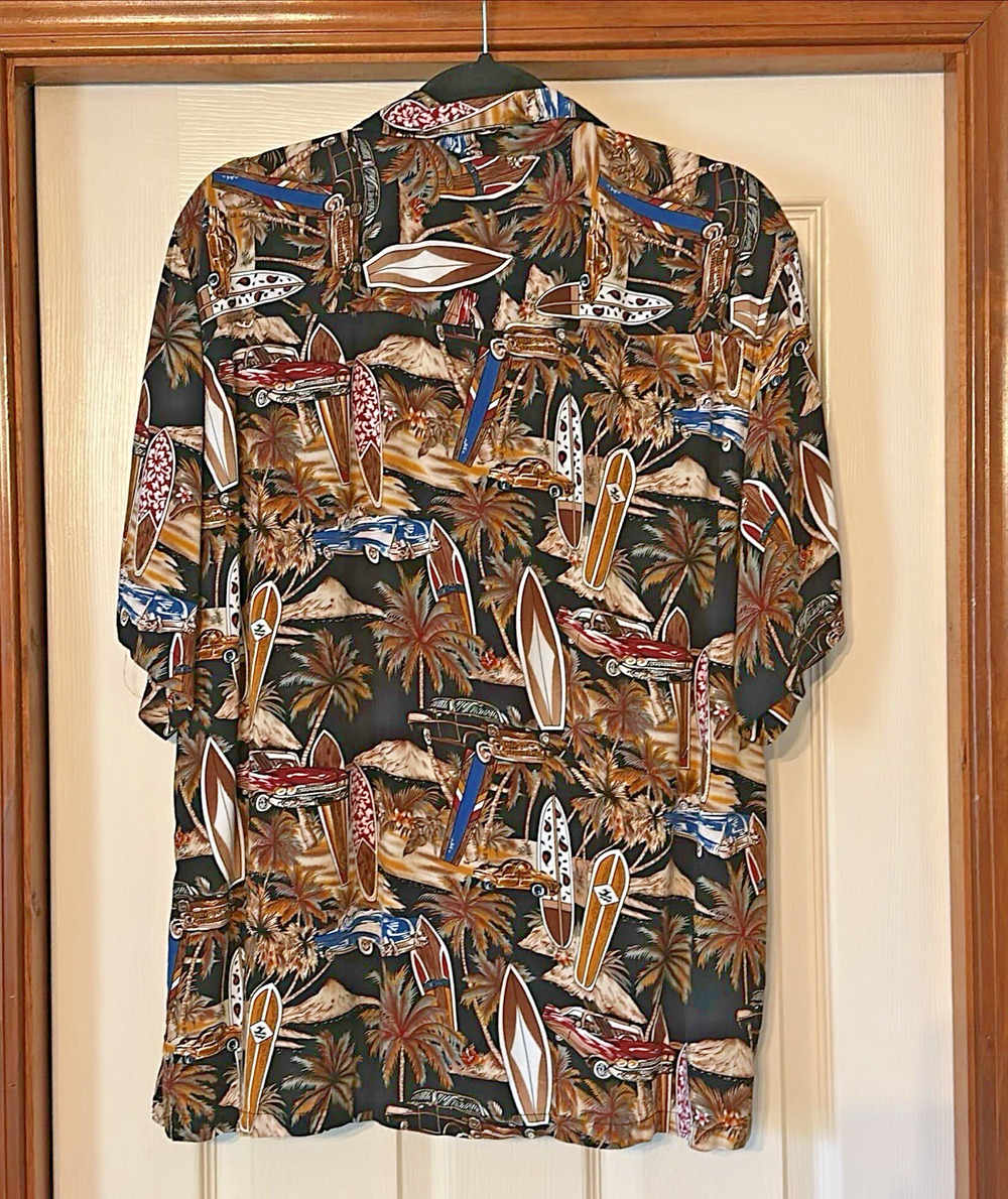 Large MONTAGE COLLECTION Men's Short Sleeve Hawaiian Surfboard Shirt Brown